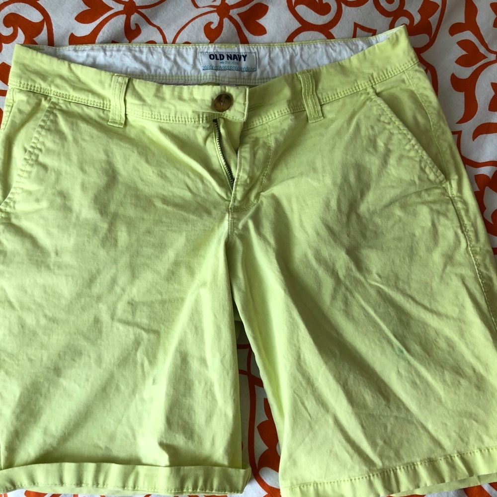 Women’s Old Navy shorts